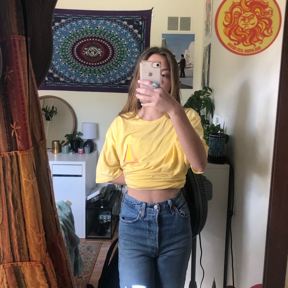 Malibu’s surf shop T-shirt NWOT